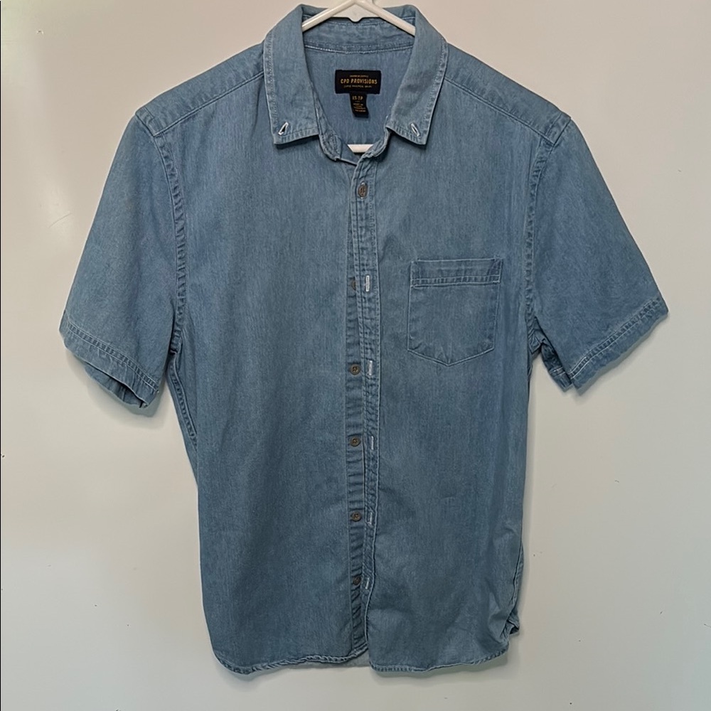 Levi's Blue Casual Button Down Shirt Relaxed Fit. Size XS